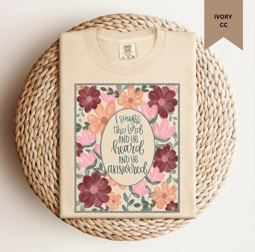 ✨PREORDER ETA 2 WEEKS✨ I Sought The Lord Floral Graphic Tee