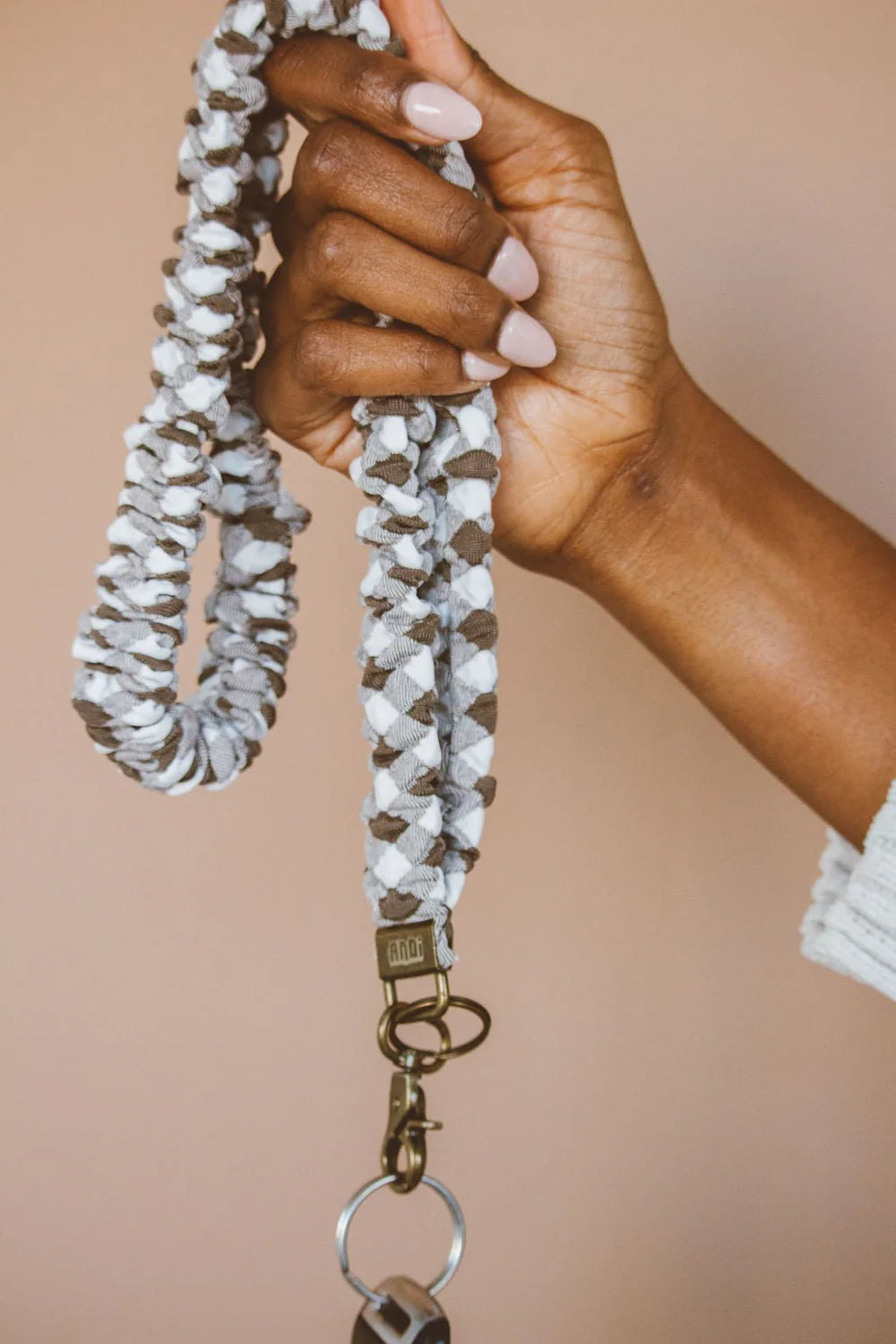 ✨PREORDER | ETA 2 WEEKS✨ Lanyard | Brown Checkered
