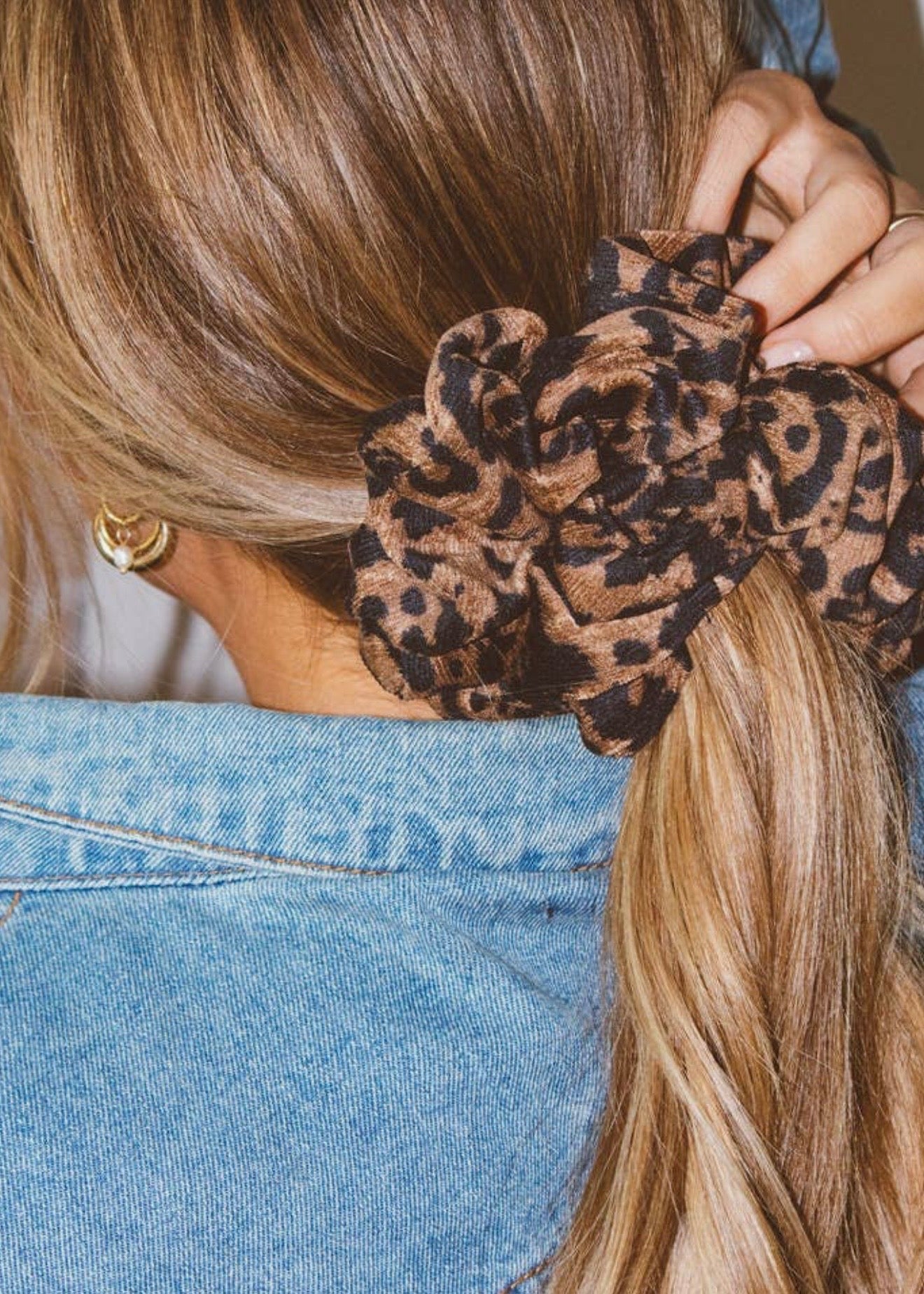 ✨PREORDER | ETA 2 WEEKS✨ Jumbo Scrunchie | Fierce Chunky Cheetah